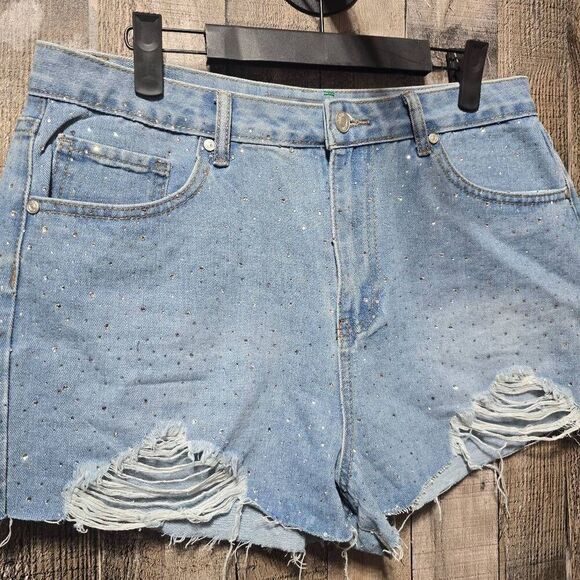 Cali 1850 Rhinestone Embellished Bling Distressed Jeans Shorts - Picture 2 of 5